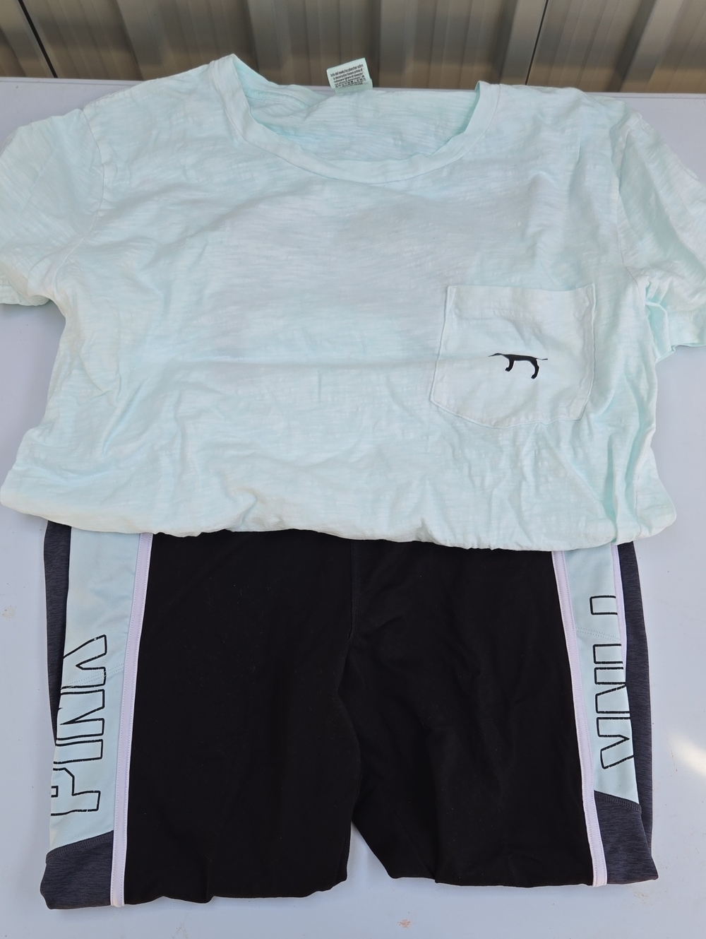 Victoria’s Secret PINK Mint Green Pocket Tee & Black Logo Leggings Set